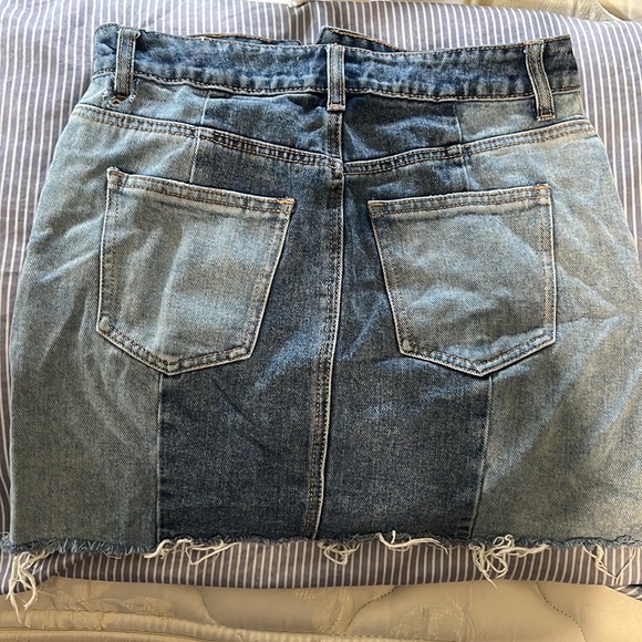 Pacsun Denim Skirt - Picture 2 of 6